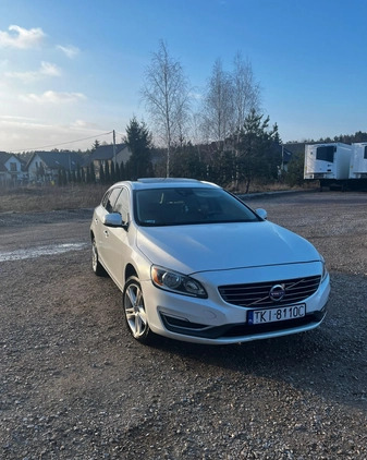 Volvo V60 Cross Country cena 43500 przebieg: 294000, rok produkcji 2015 z Łuków małe 16